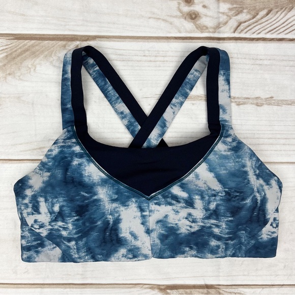 Lululemon On Your Way Sports Bra Size 8 - Picture 3 of 16